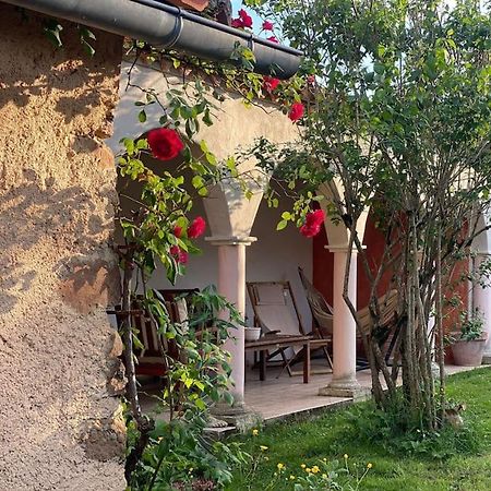 Le Prieure Du Vigeant Villa Le Vigeant Kültér fotó
